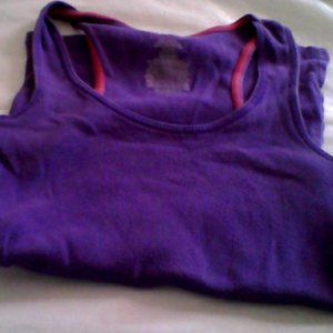 purple tanktop